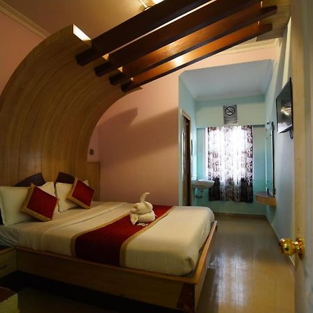 Vpr Residency Ooty Apartment Bagian luar foto