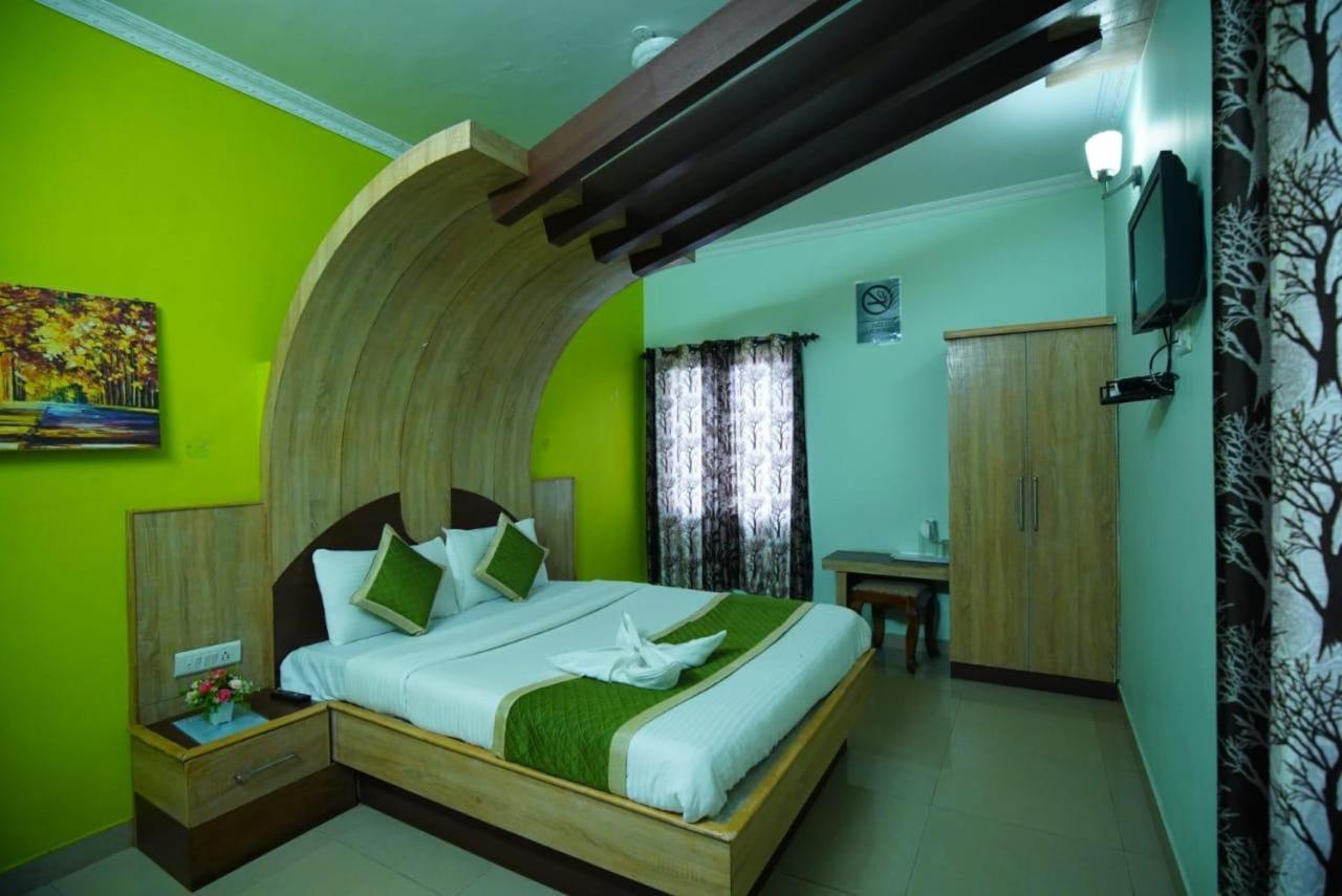 Vpr Residency Ooty Apartment Bagian luar foto
